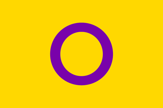 Bandera intersex: fondo amarillo con un círculo violeta en el centro